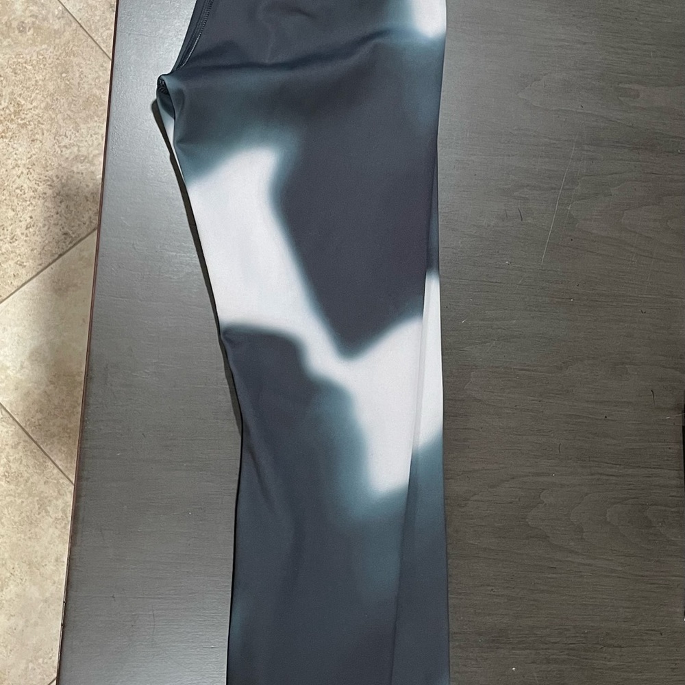 Nike Dri Fit black tie-dye Yoga Pants with shirt